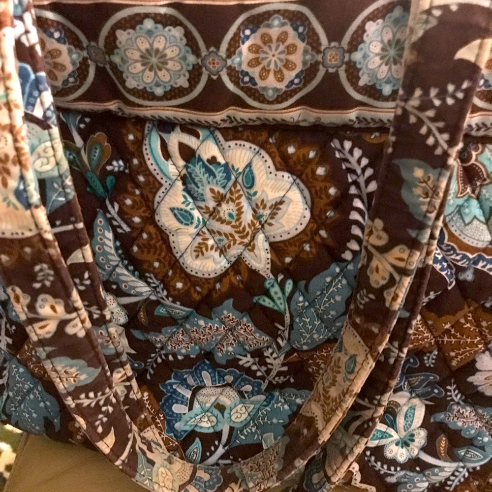 EUC. Vintage Katie Java Blue Vera Bradley Pocketbook. 10 1/2” x 15”
